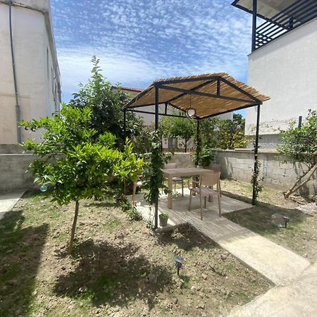 Vila Luani Vlore Exterior photo